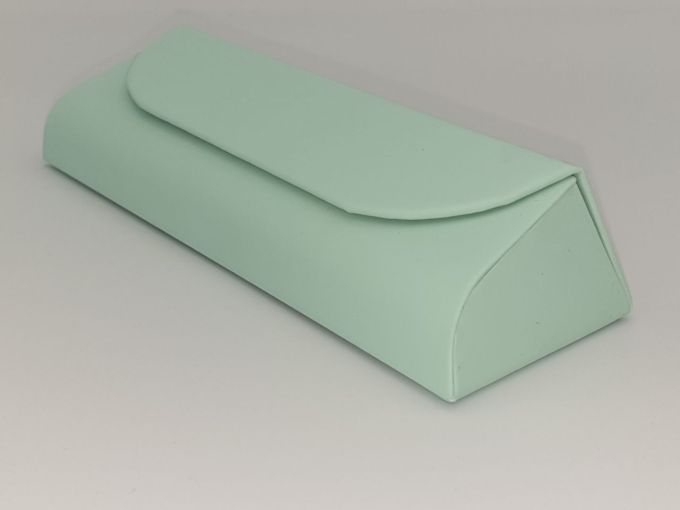 Футляр для окулярів