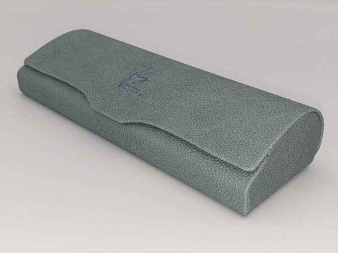 Футляр для окулярів