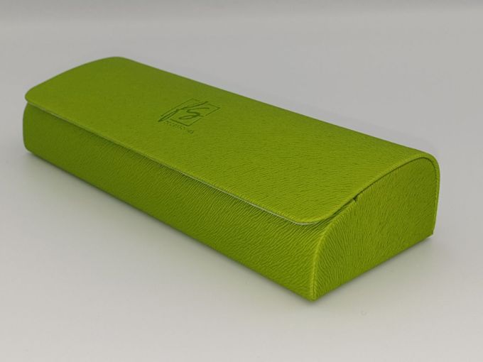 Футляр для окулярів