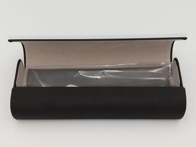 Футляр для окулярів